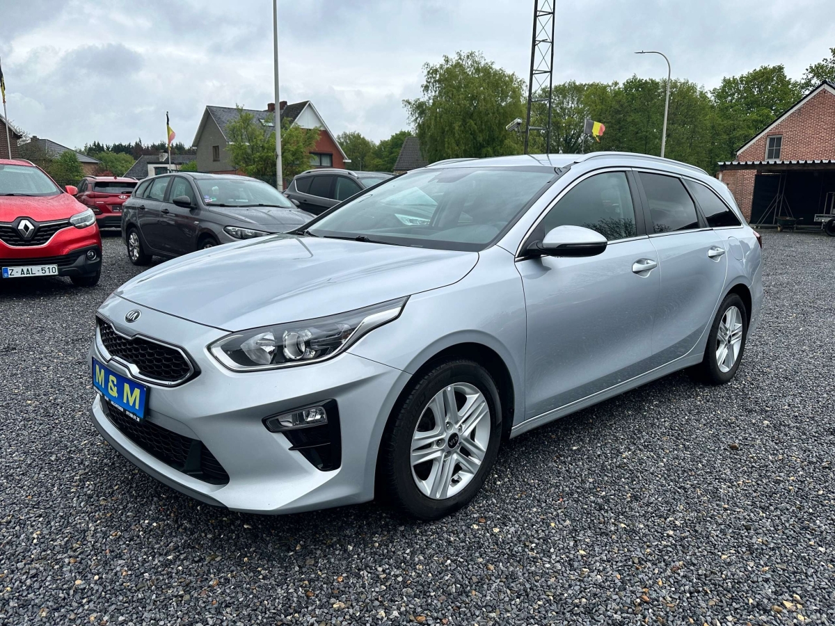Kia  1.6 CRDi More ** Automaat * 12 m garantie **