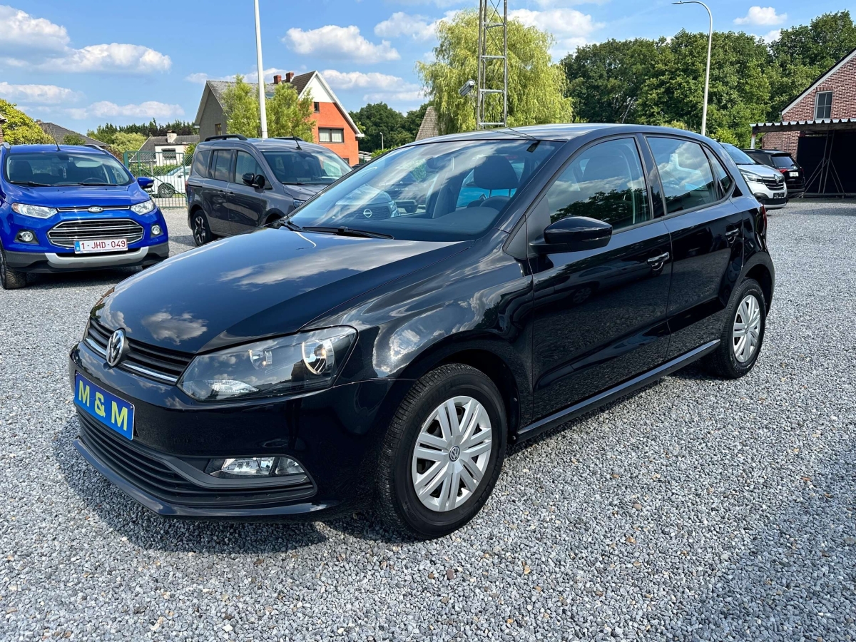 Volkswagen Polo 1.0i Trendline ** 43000 km * 12 m garantie **